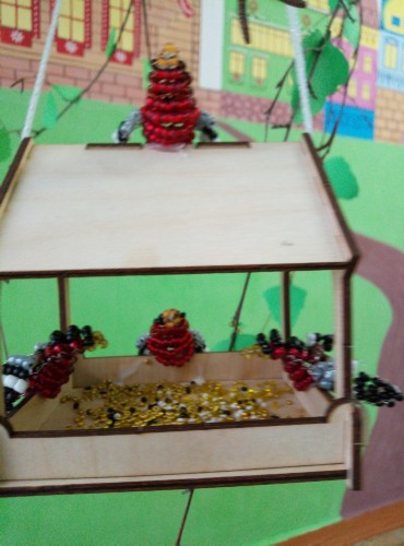 �������